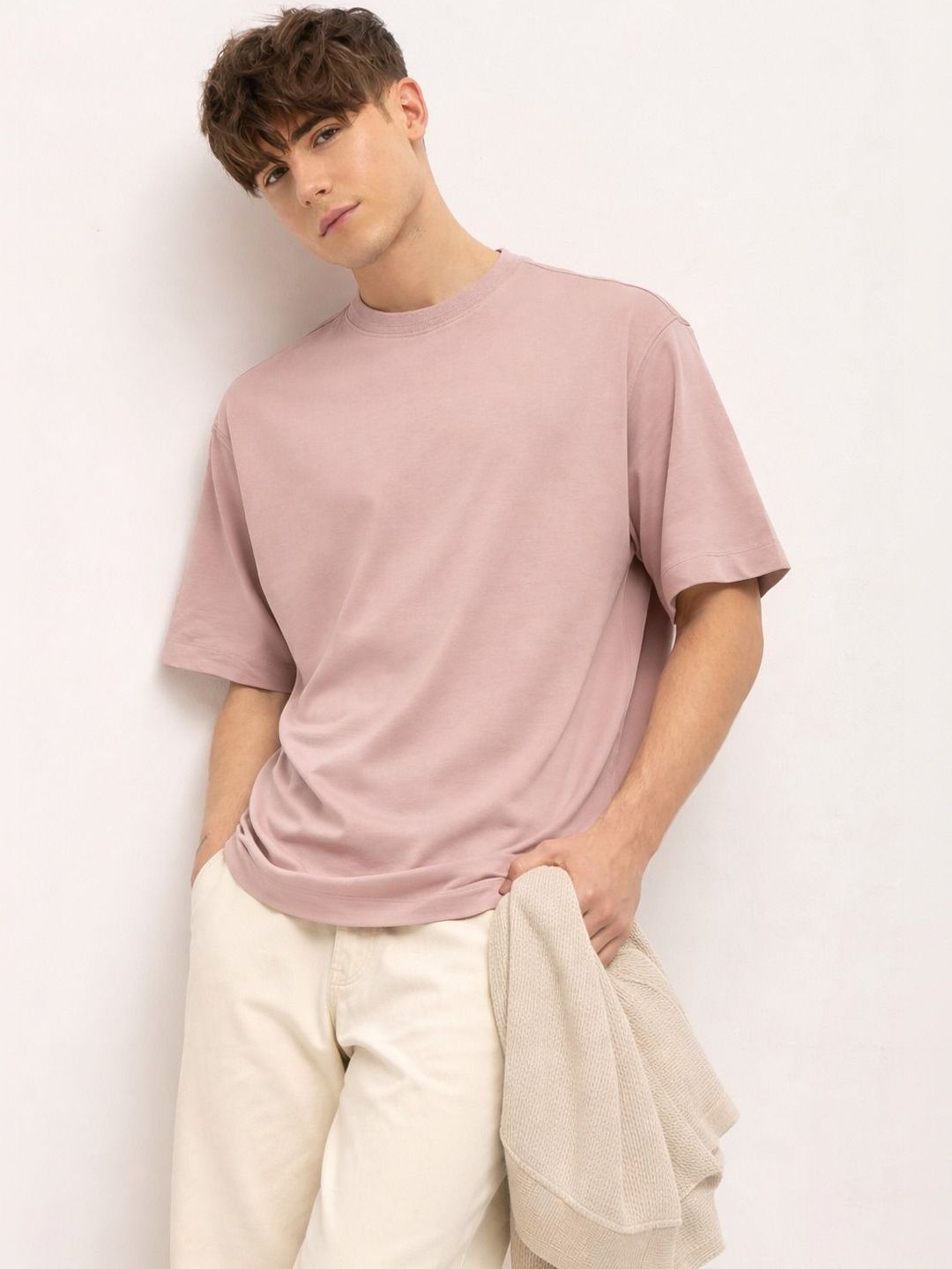 The Roadster Lifestyle Co Round Neck Oversized-Fit Tshirt