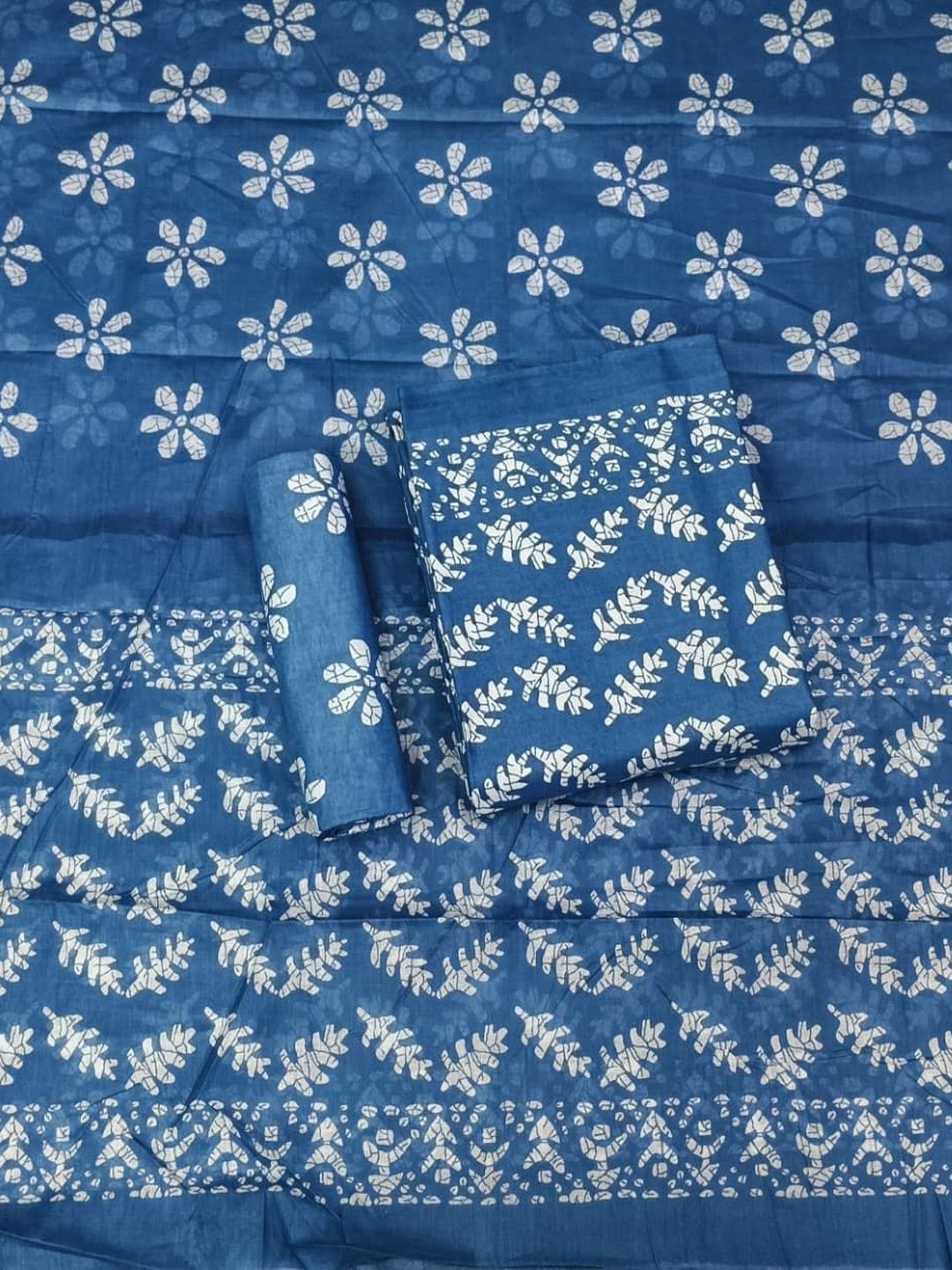 Keshar Printed Pure Cotton Unstitched Dress Material