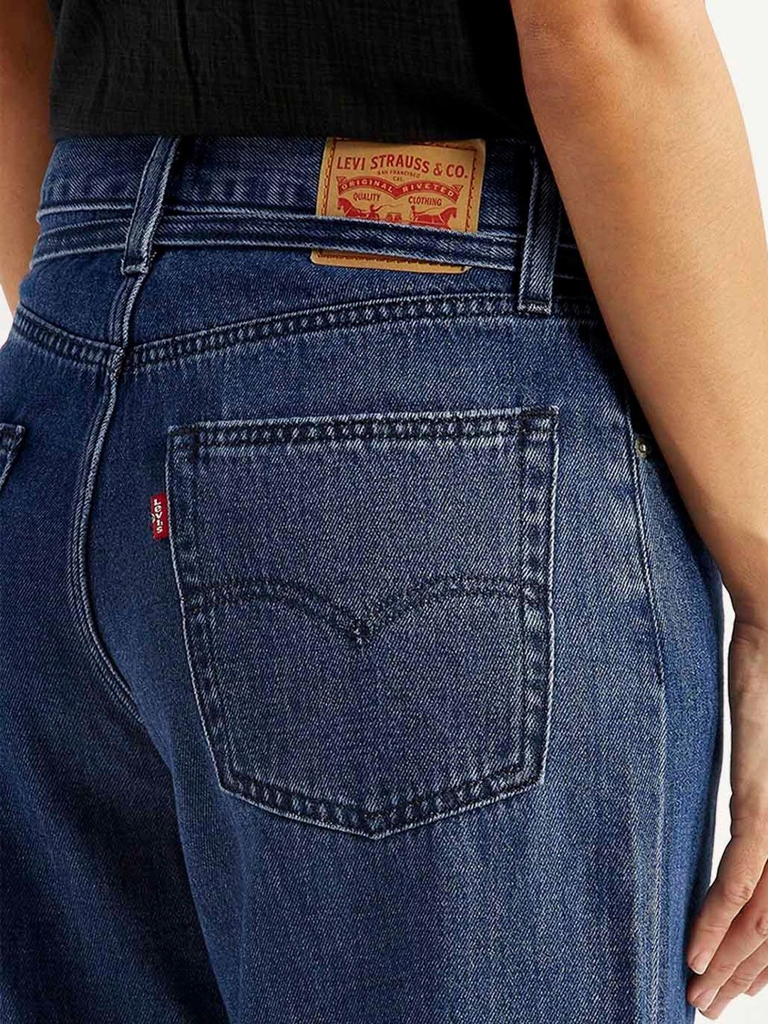 Mid Rise Loose Fit Blue Jeans