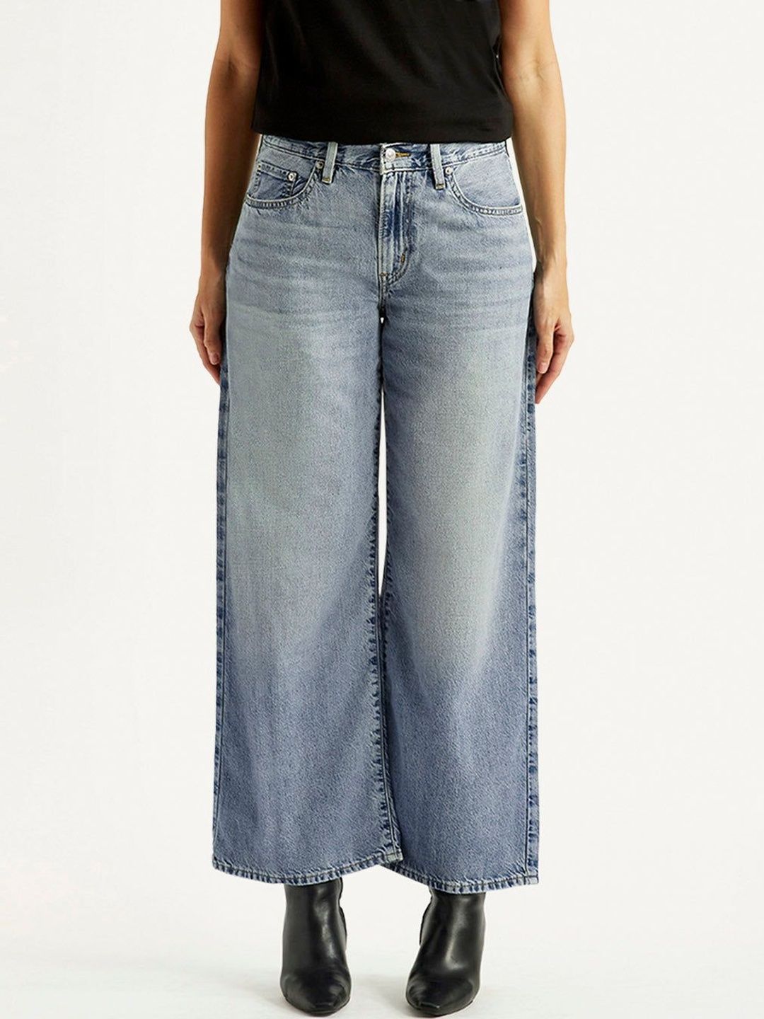 Mid Rise Loose Fit Light-Blue Jeans