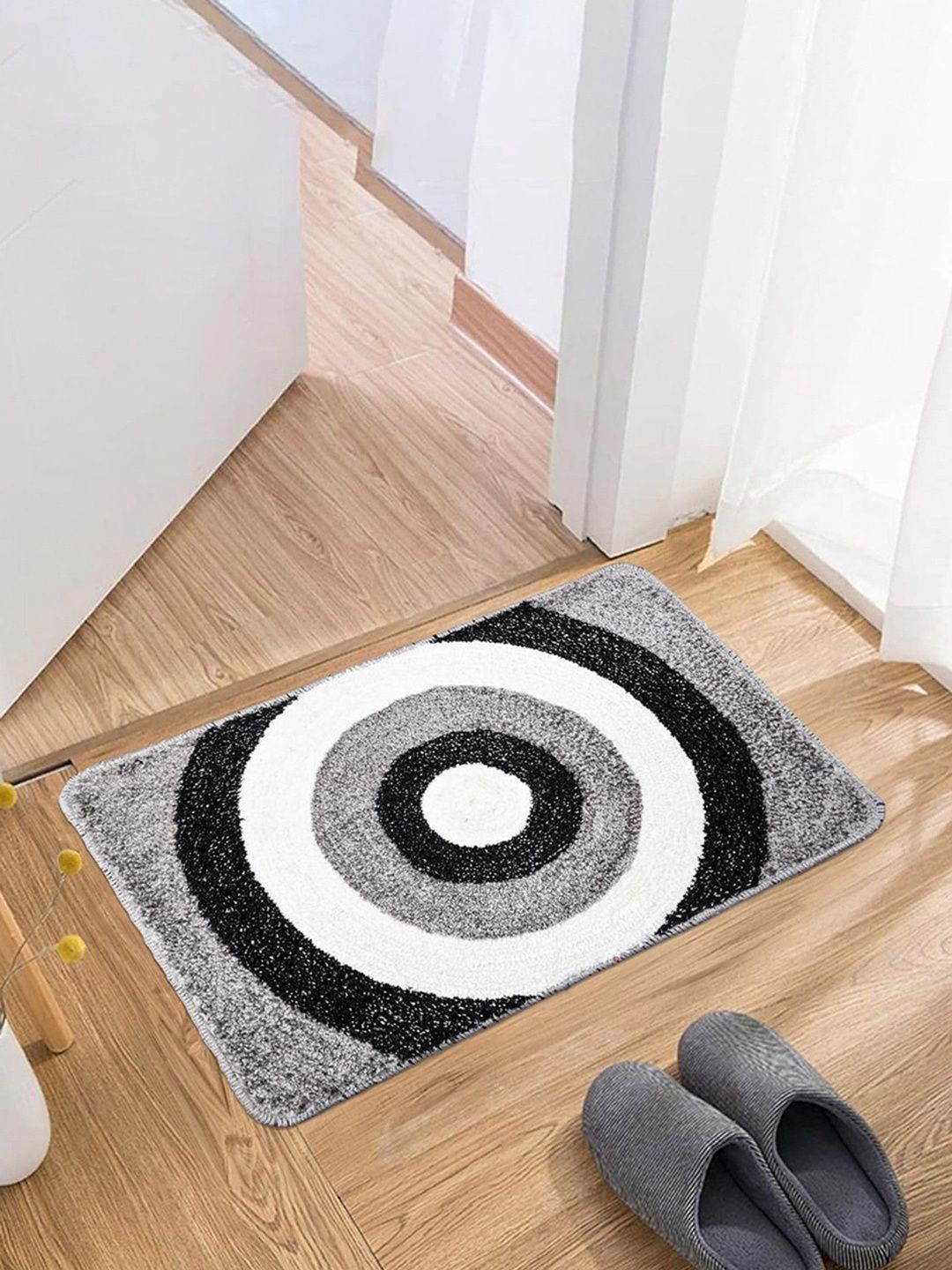 HOMESTIC Grey & White Patterned Velvet Anti-Skid Rectangular Doormats