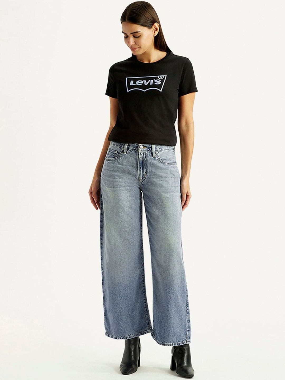 Mid Rise Loose Fit Light-Blue Jeans