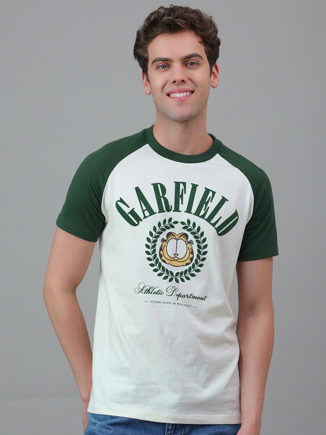 Free Authority Garfield Printed Pure Cotton Round Neck T-shirt