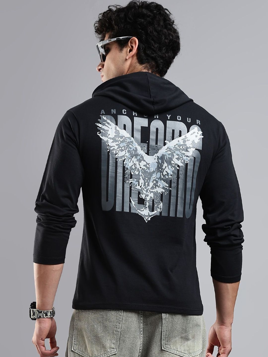LEWEL Men Typography Printed Hooded T-shirt