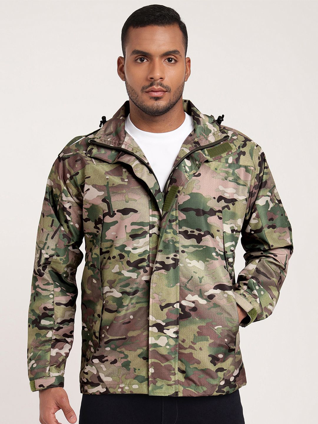 MOUNTMILLER Men's Hooded Neck Multicam AirShell Ripstop Water-Repellent Wind Jacket