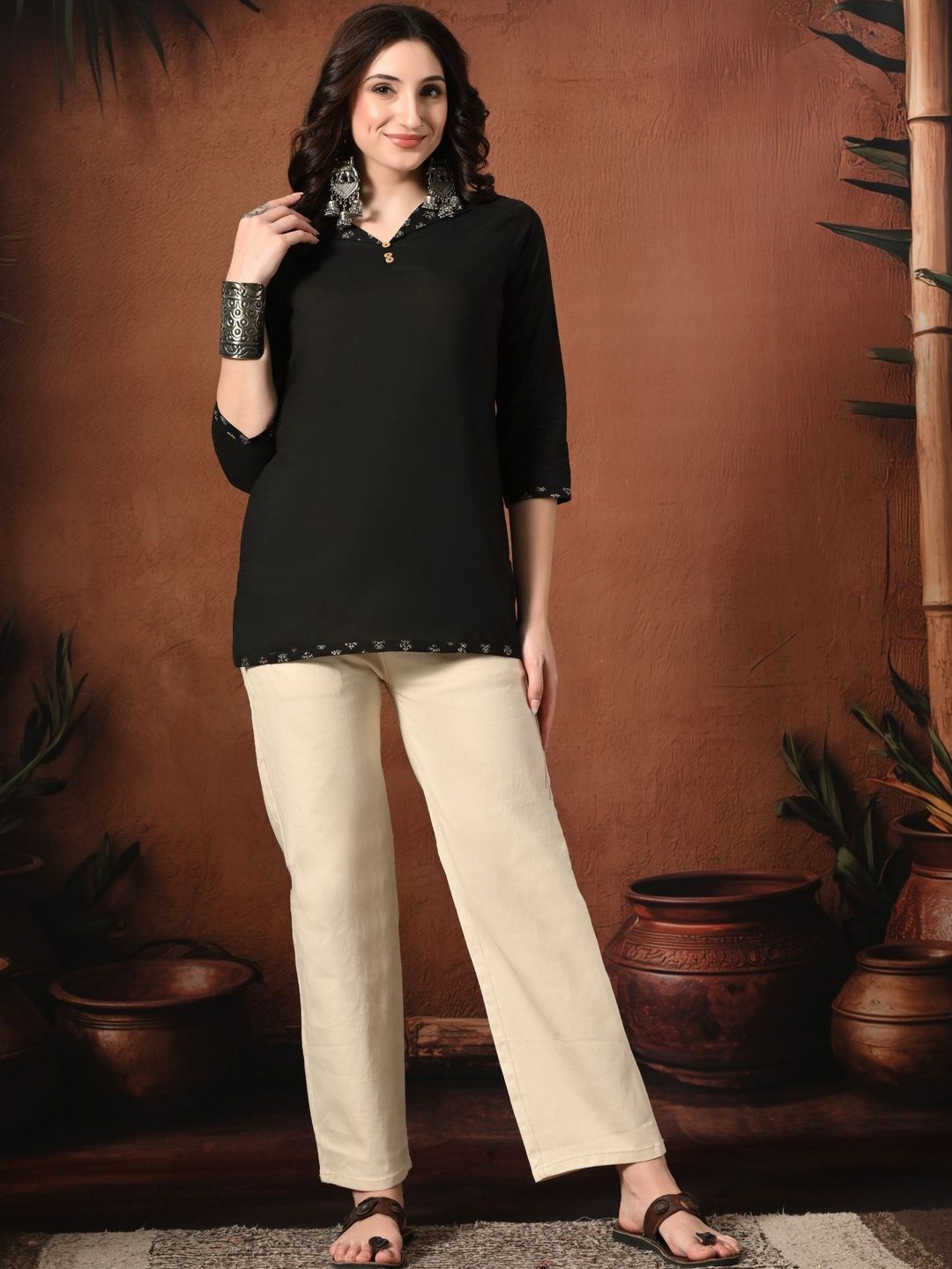 KEOSA Ethnic Motifs Embroidered Pure Cotton Kurti