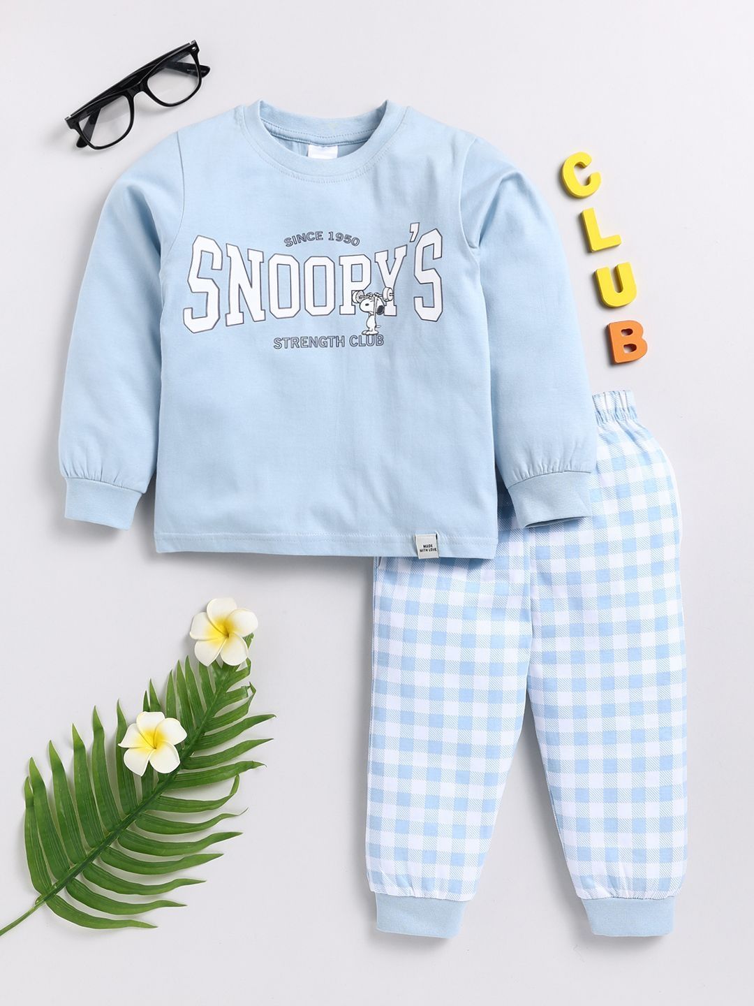 Moms Love Boys Printed T-shirt with Pyjamas