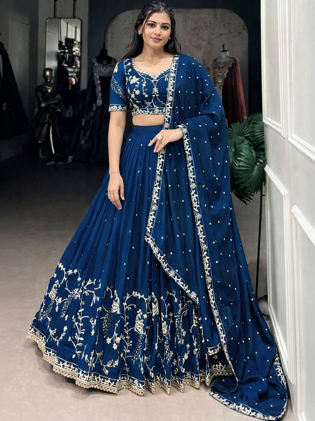 SUPPAR SLEAVE Embroidered Semi-Stitched Lehenga & Unstitched Blouse With Dupatta
