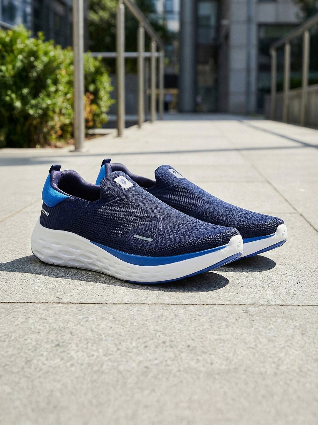 Lotto Men Aerostep Slip on Walking Shoes