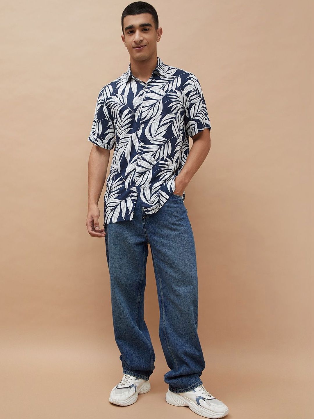 Forca by Lifestyle Men Mid-Rise Jeans