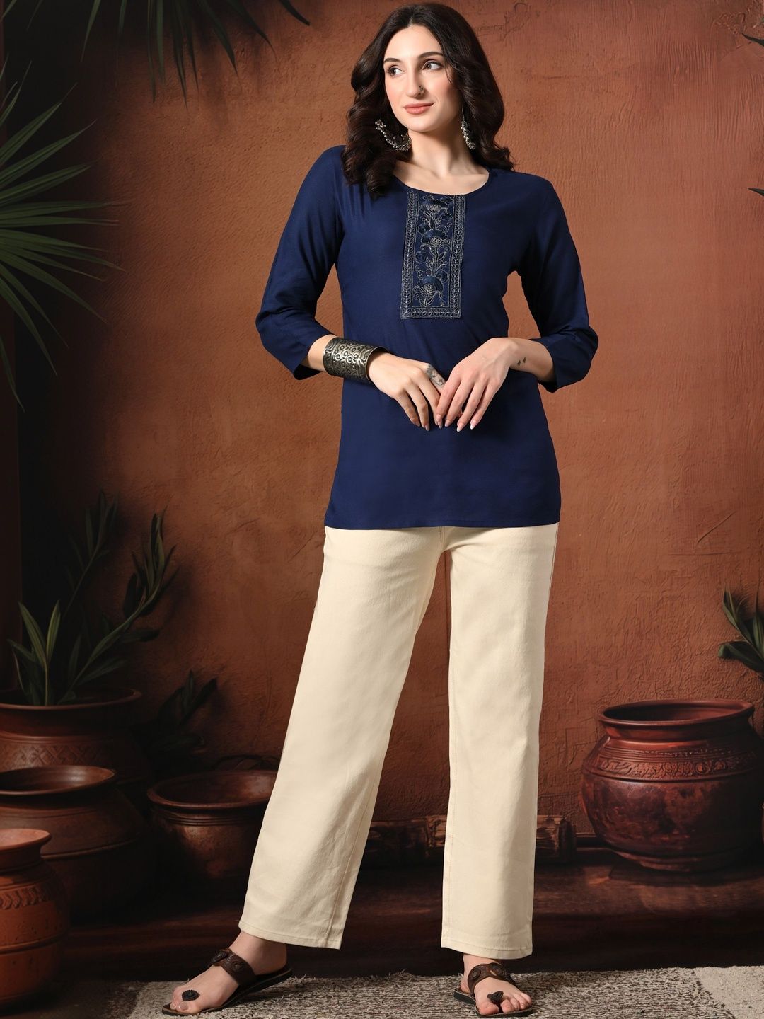 KEOSA Ethnic Motifs Embroidered Thread Work Thread Work Kurti