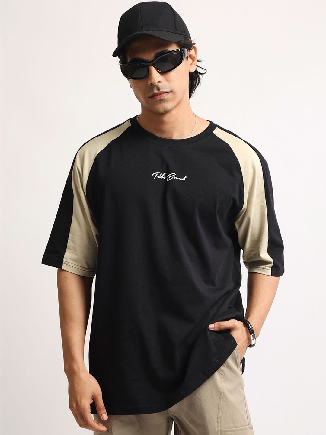 Maniac Men Typography Colourblocked T-shirt