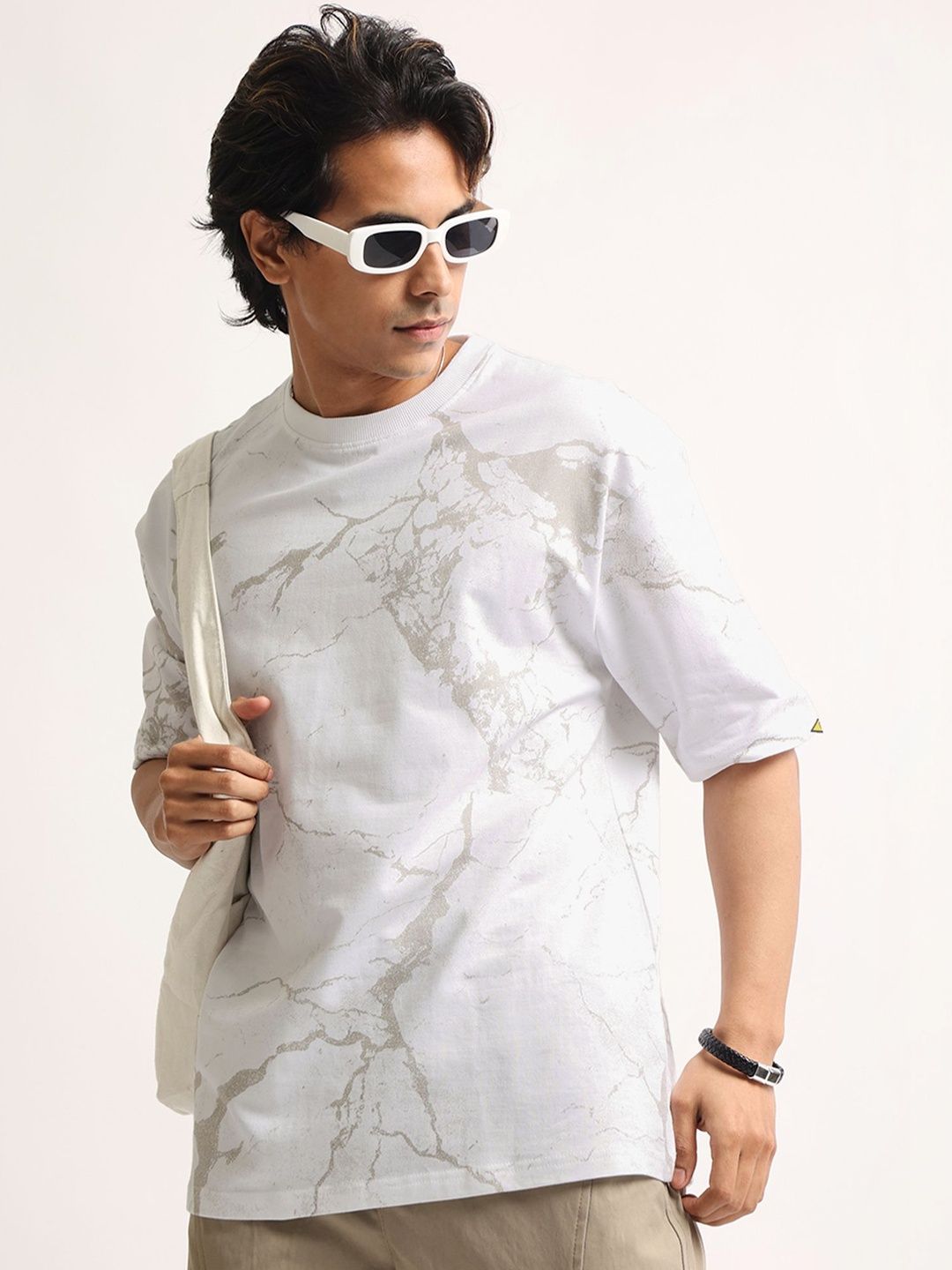 Maniac Men Printed Drop-Shoulder Sleeves T-shirt