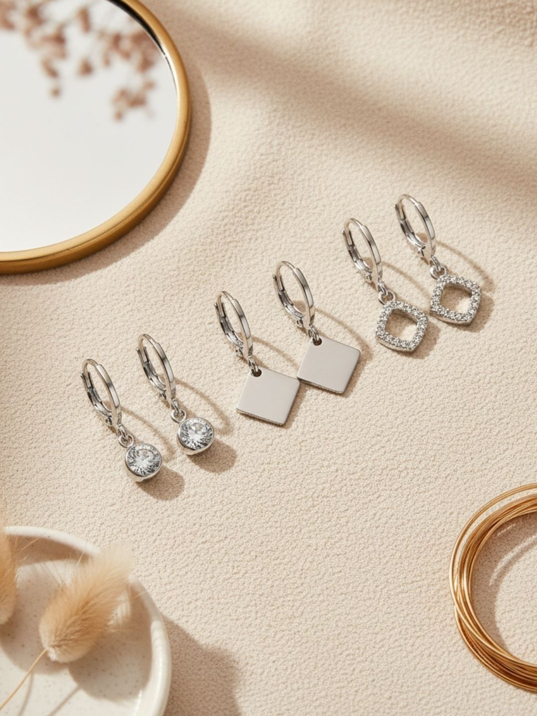 DressBerry Diamond Shaped Drop Earrings