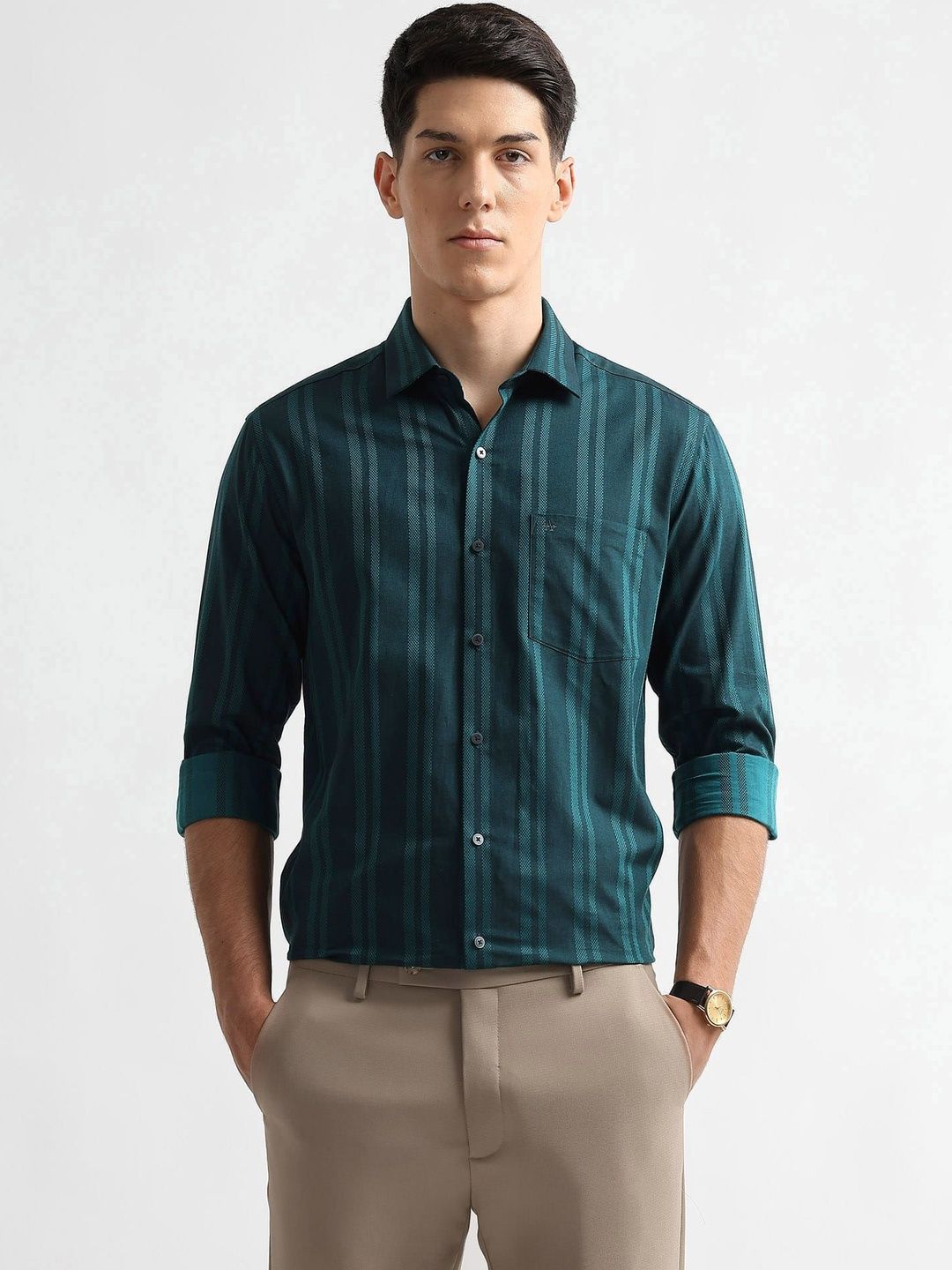 Arrow Men Slim Fit Striped Casual Shirt