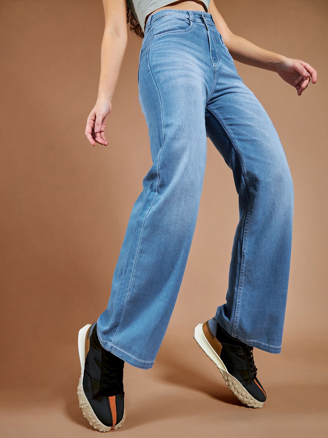 Dolce Crudo Women Light Weight Blue Wide Leg Light Fade Stretchable Jeans