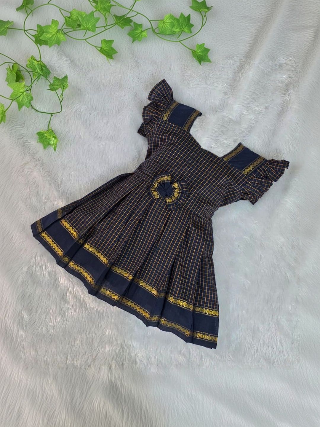 AMBA COLLECTION BOUTIQUE Girls Checked Square Neck Fit And Flare Ethnic Dresses