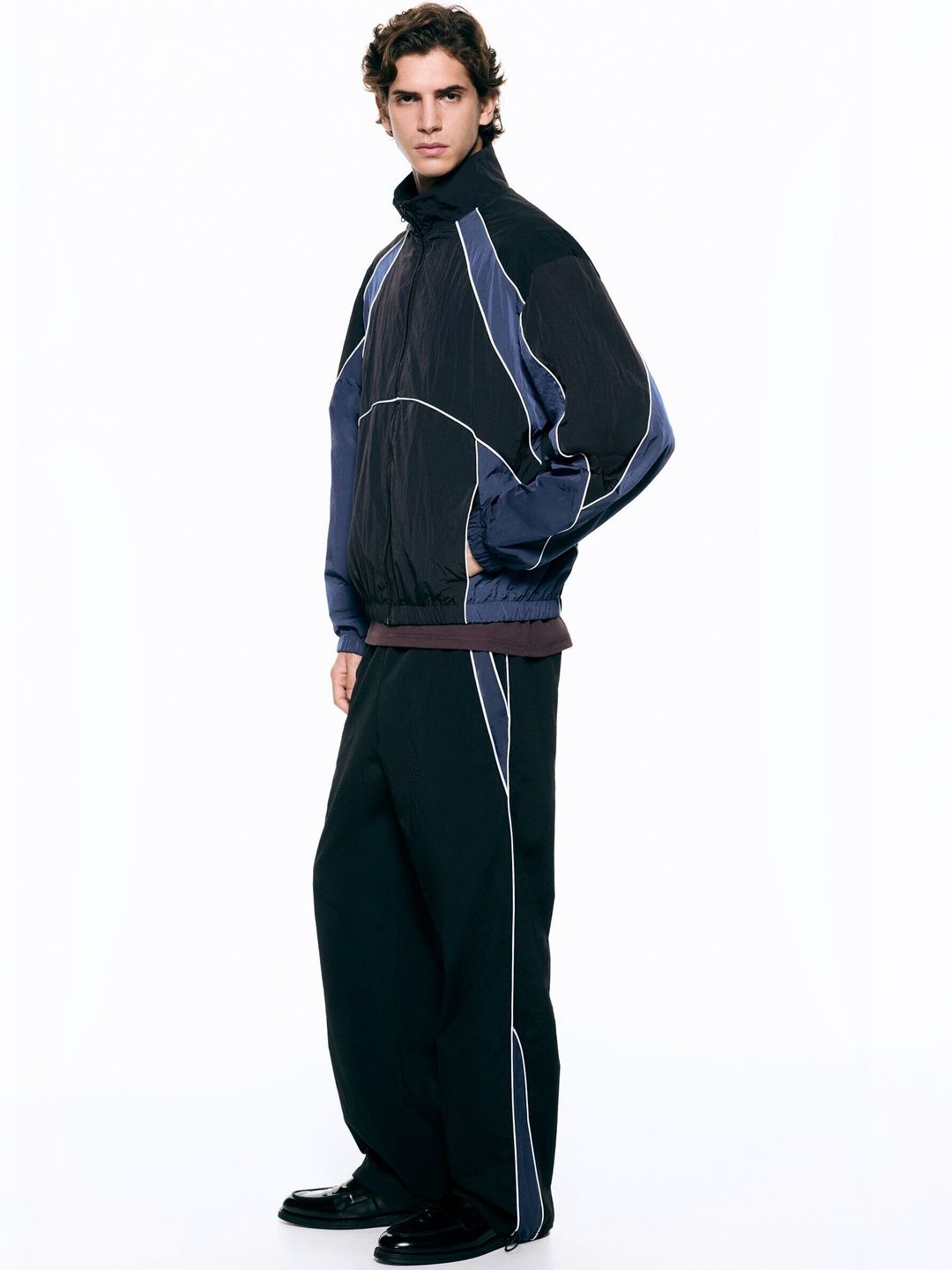 Buy H&M Colourblocked Track Jackets - Jackets for Men 39010556