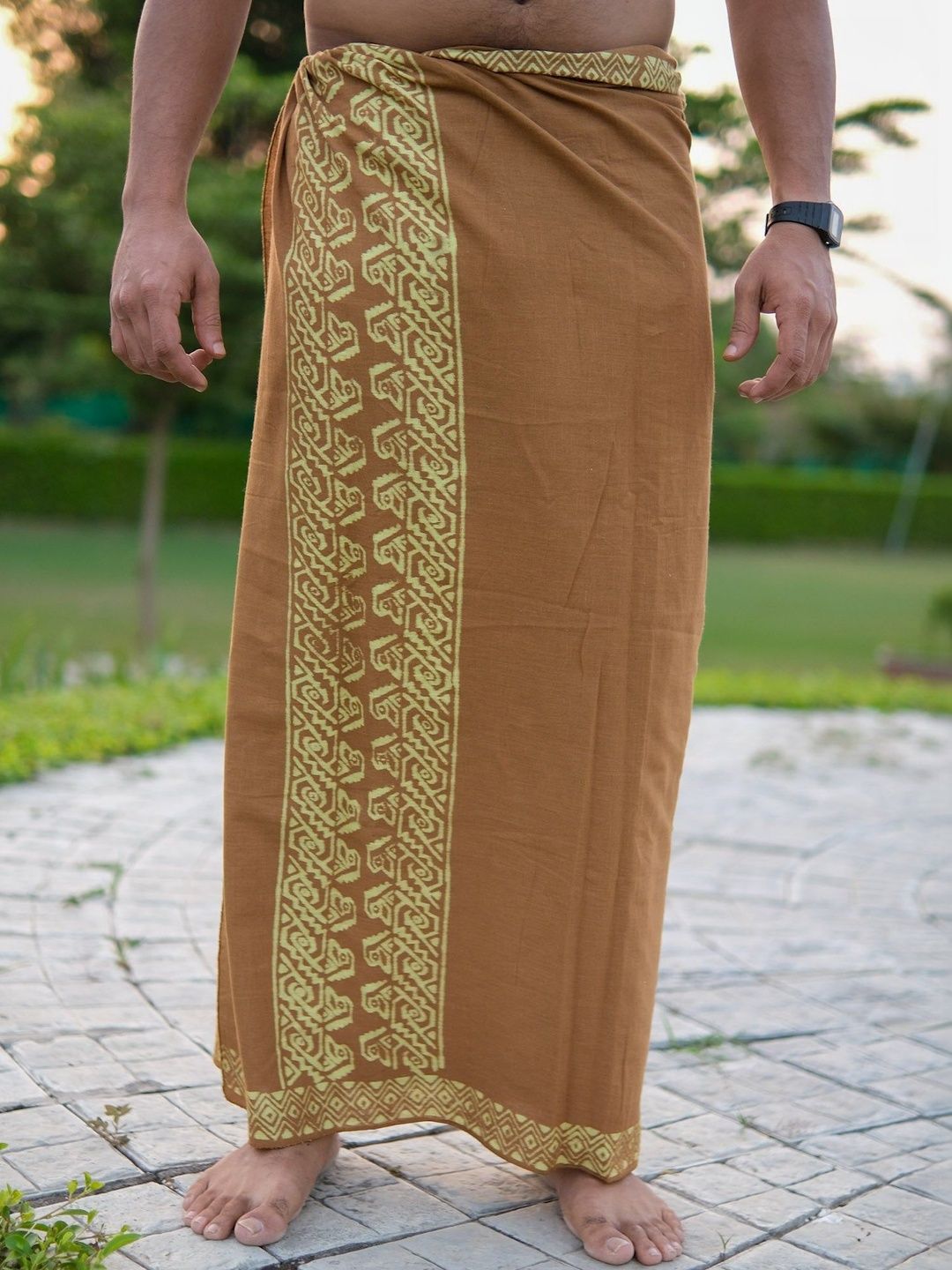 CRYSTAL HEAL Men Printed Cotton Dhoti