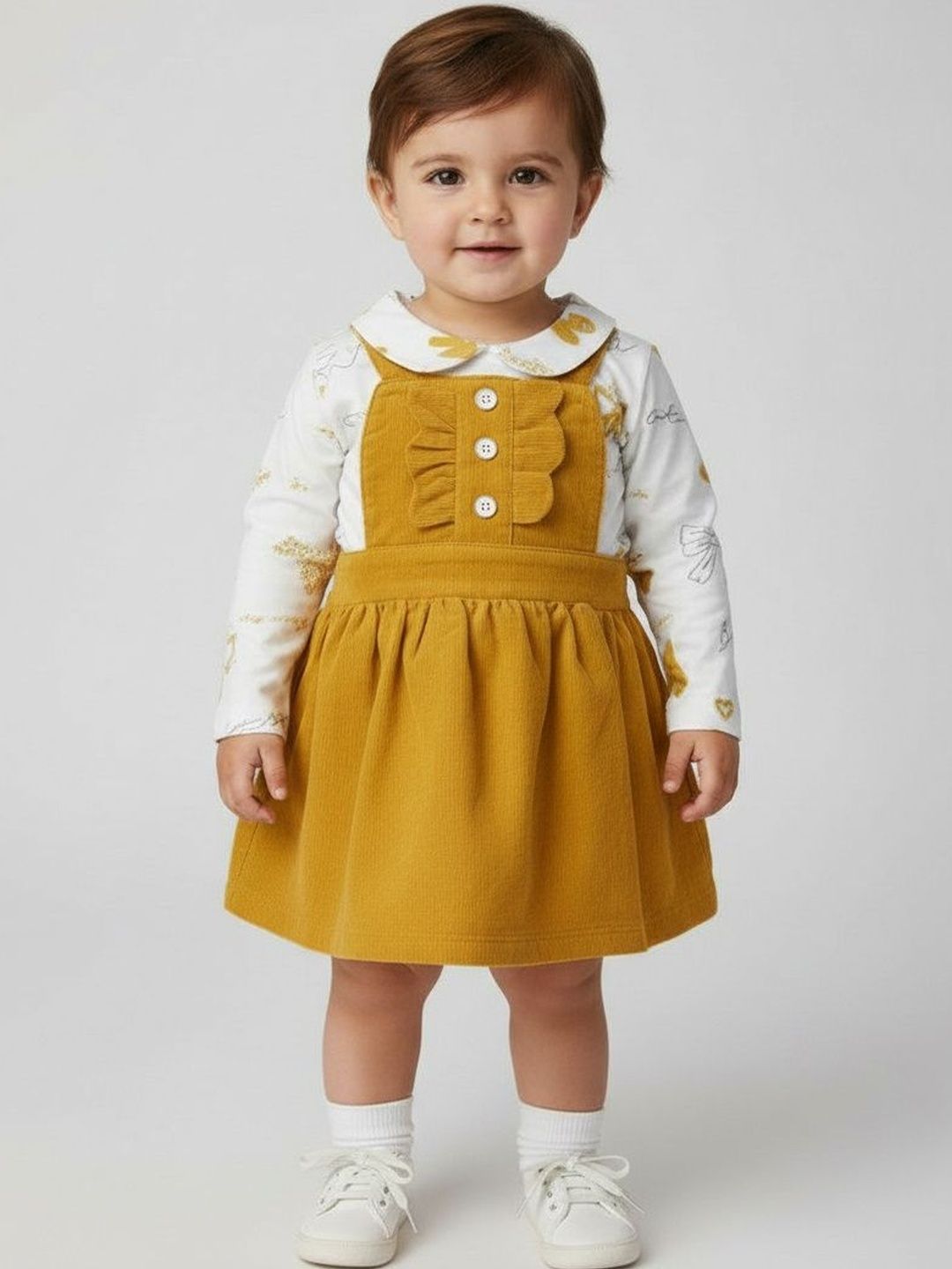 Moms Love Girls Printed T-shirt with Skirt