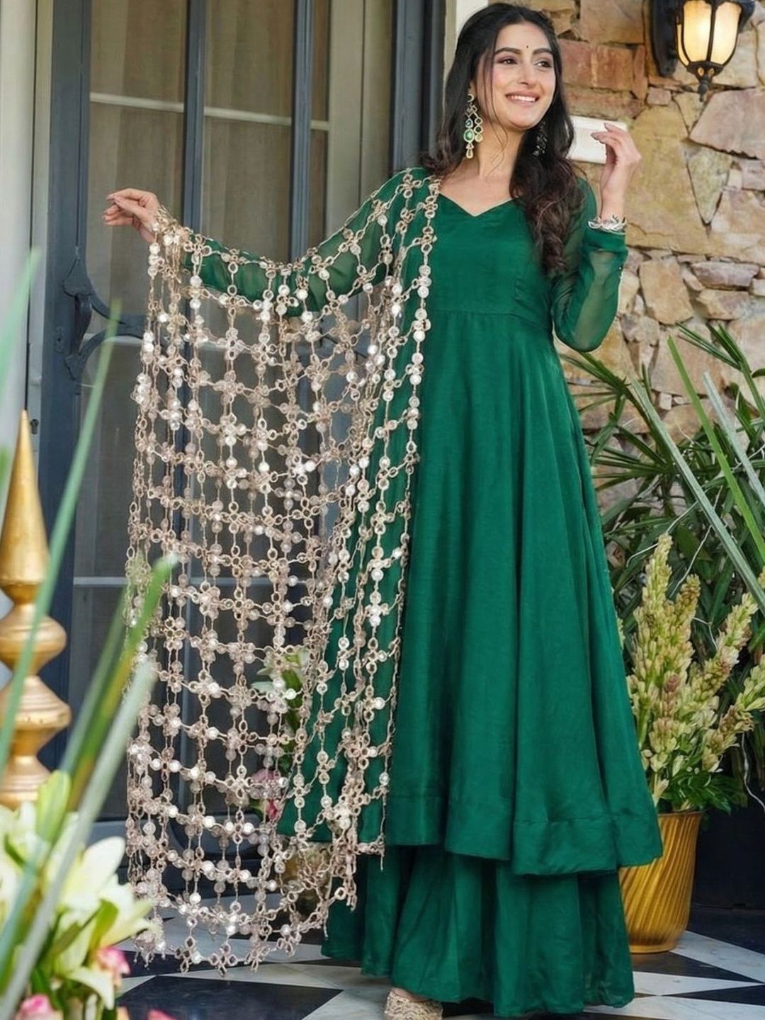 VASTRABELLA Women Silk Dupatta