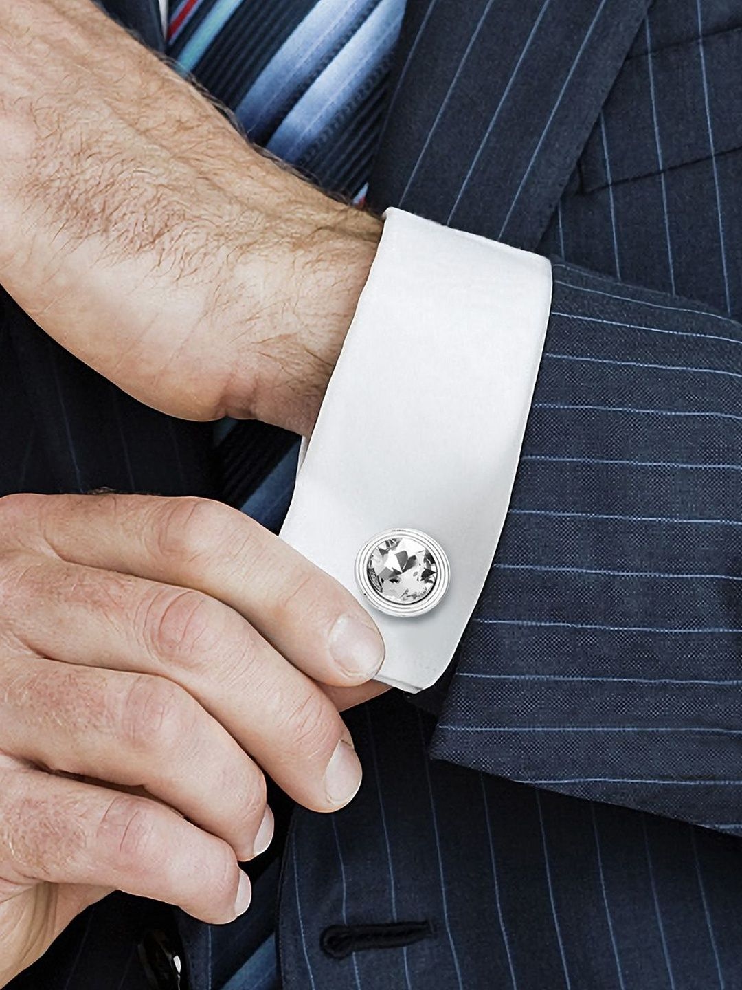 Peora Cufflink