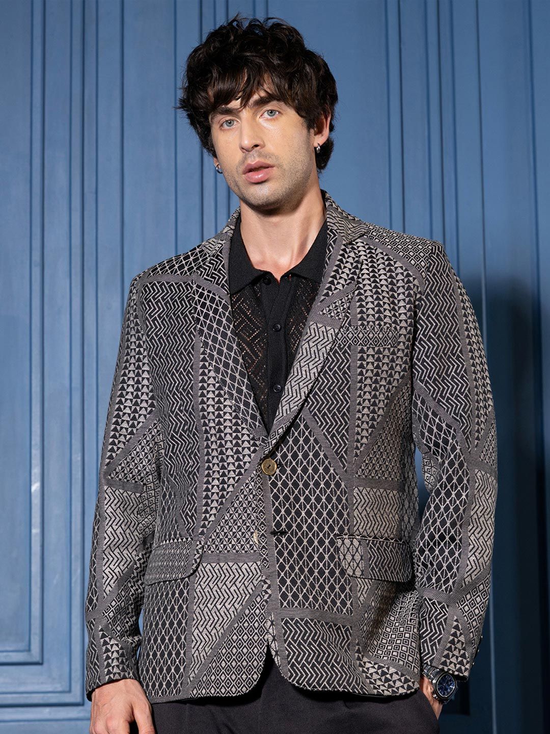 Campus Sutra Men Geometric Block Jacquard Single Breasted Blazer
