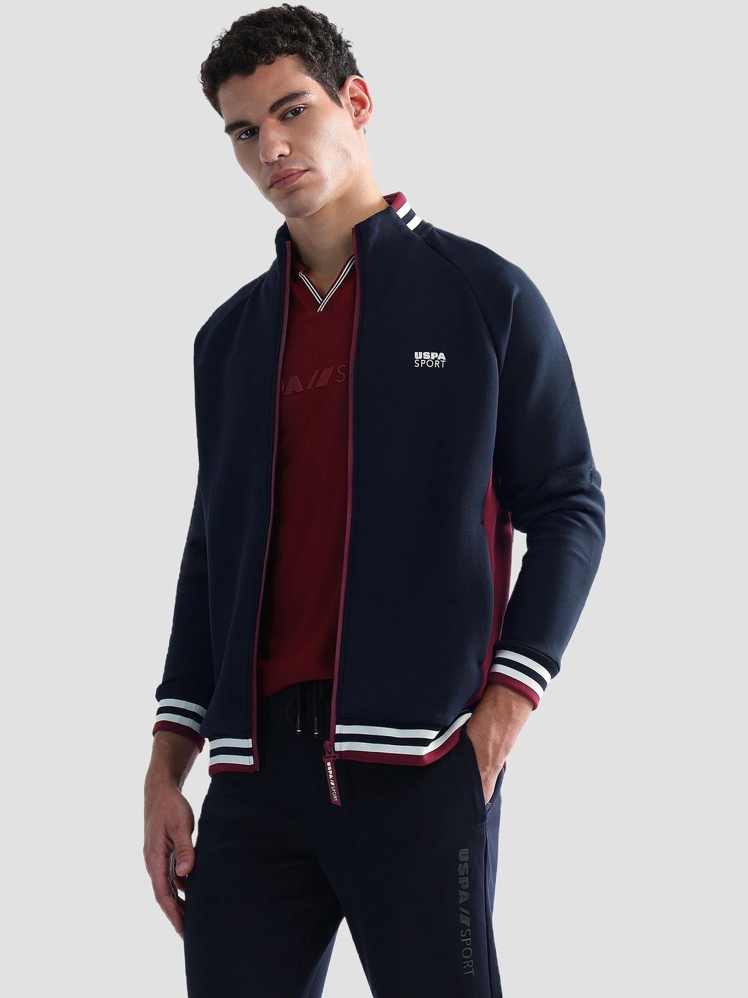 USPA Sport Men Colourblocked Sweatshirt