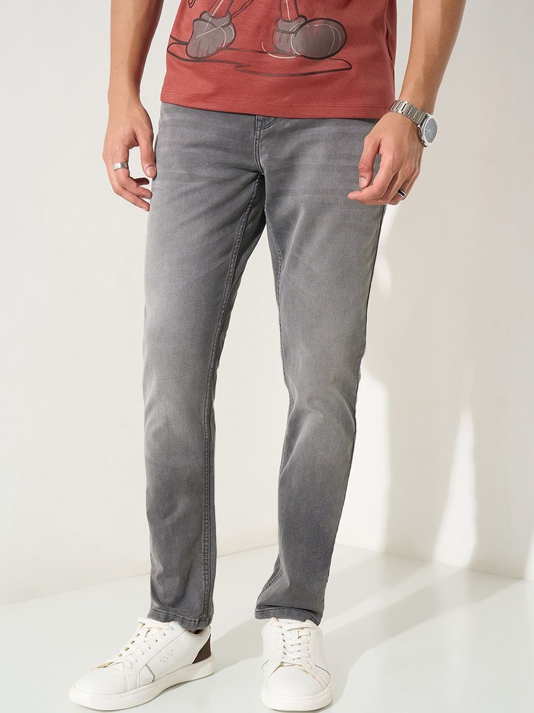 SF JEANS by Pantaloons Men Slim Fit Mid-Rise Light Fade Jeans
