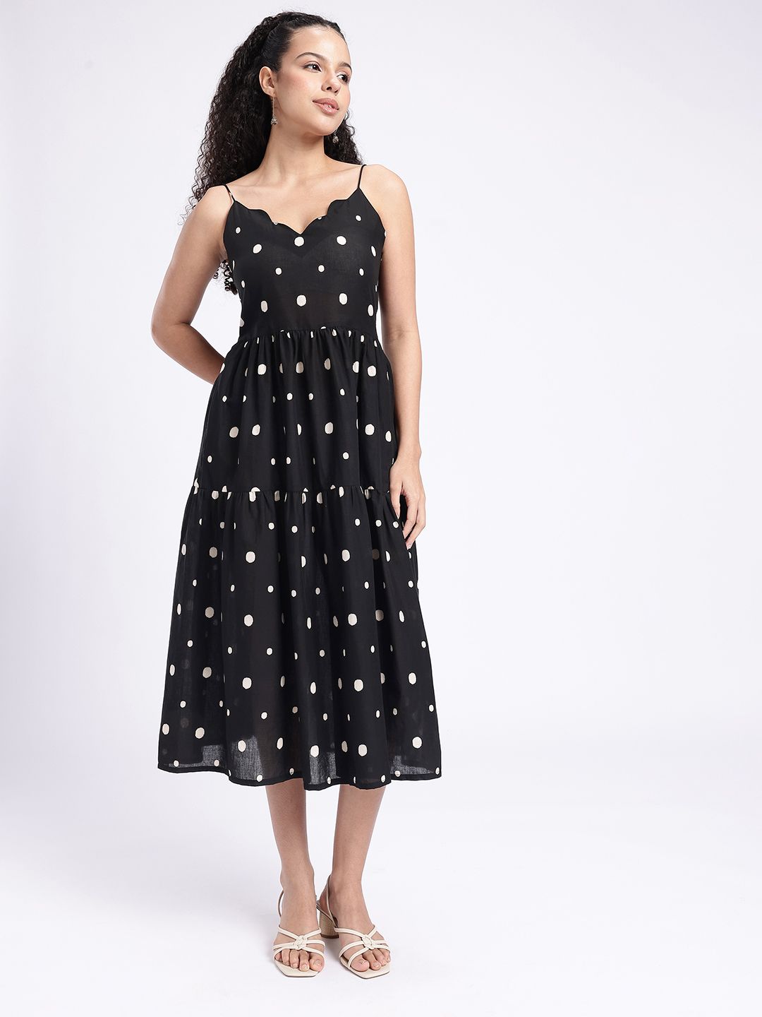 Shop Midi Dresses Under 500 at Myntra