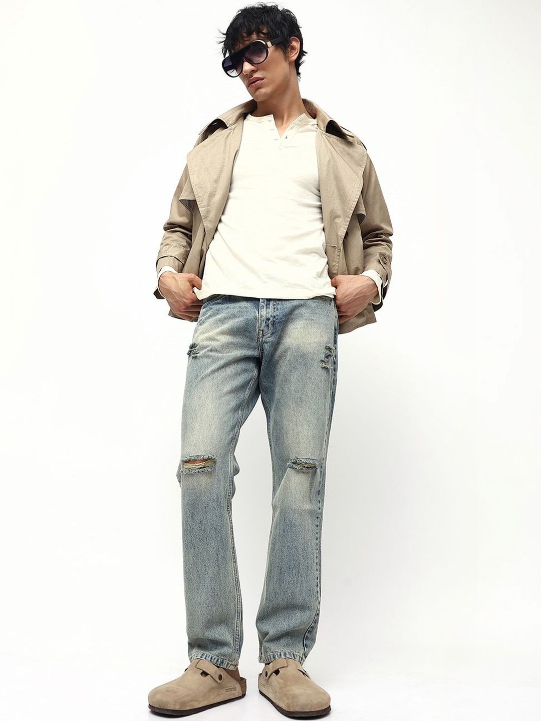 High Star Men Comfort Relaxed Fit High-Rise Mildly Distressed Heavy Fade Jeans