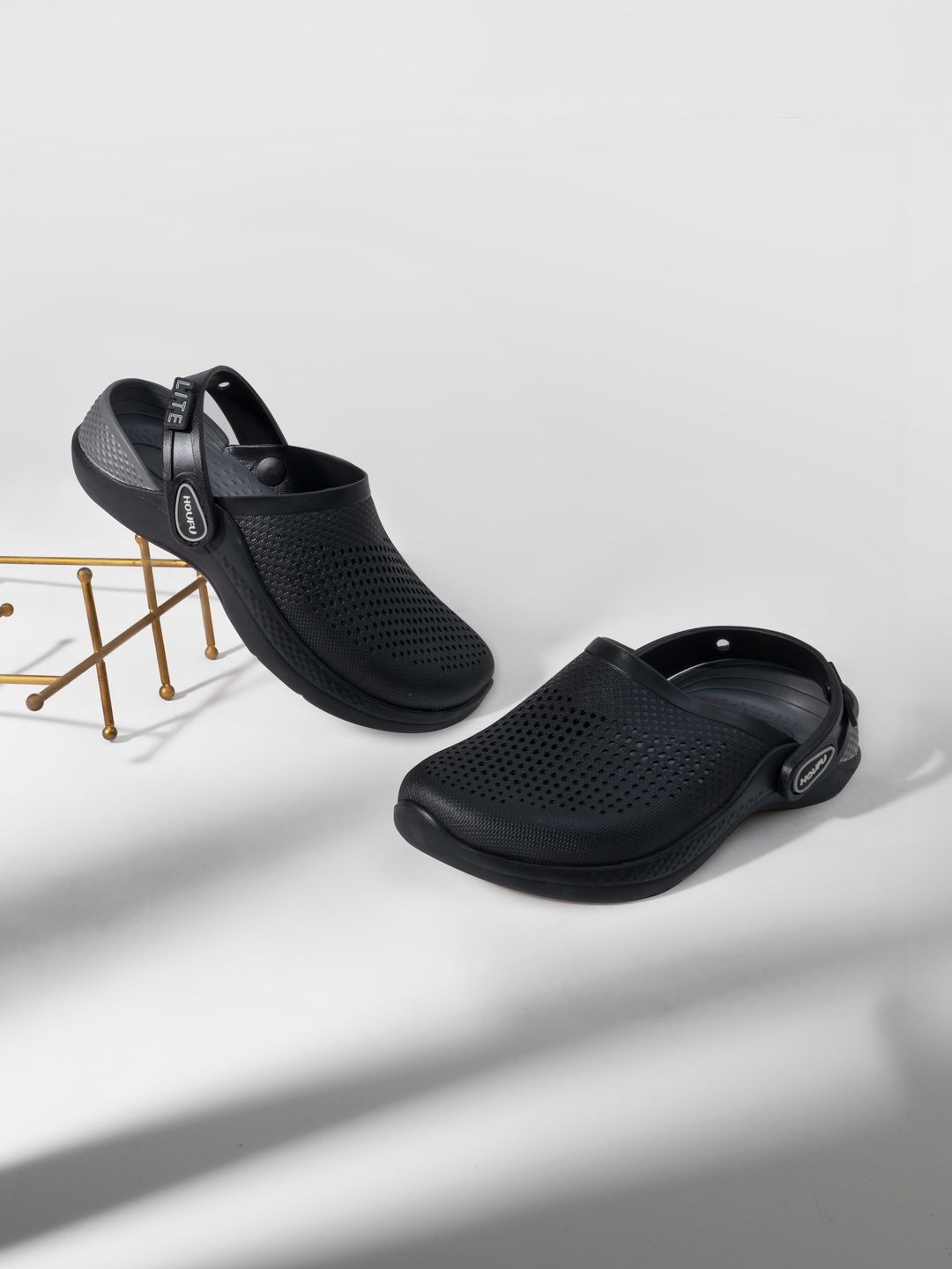 Houfu Men Clogs Sandals