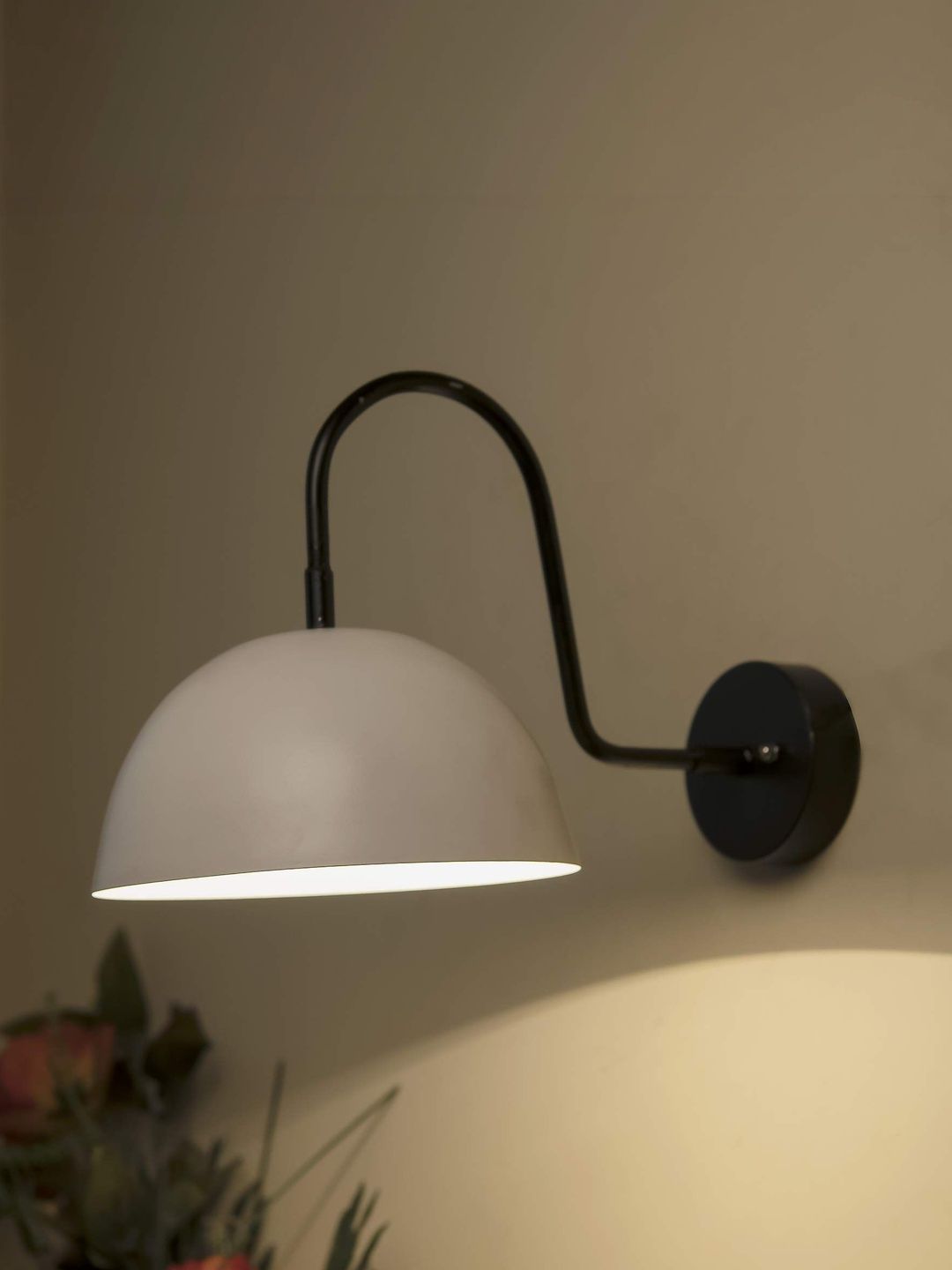 Homesake White & White Metal Wall Lamp