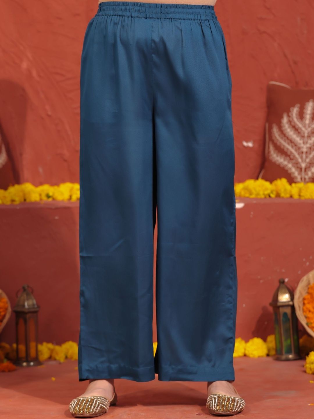 Aramya Women Crepe Ethnic Palazzos
