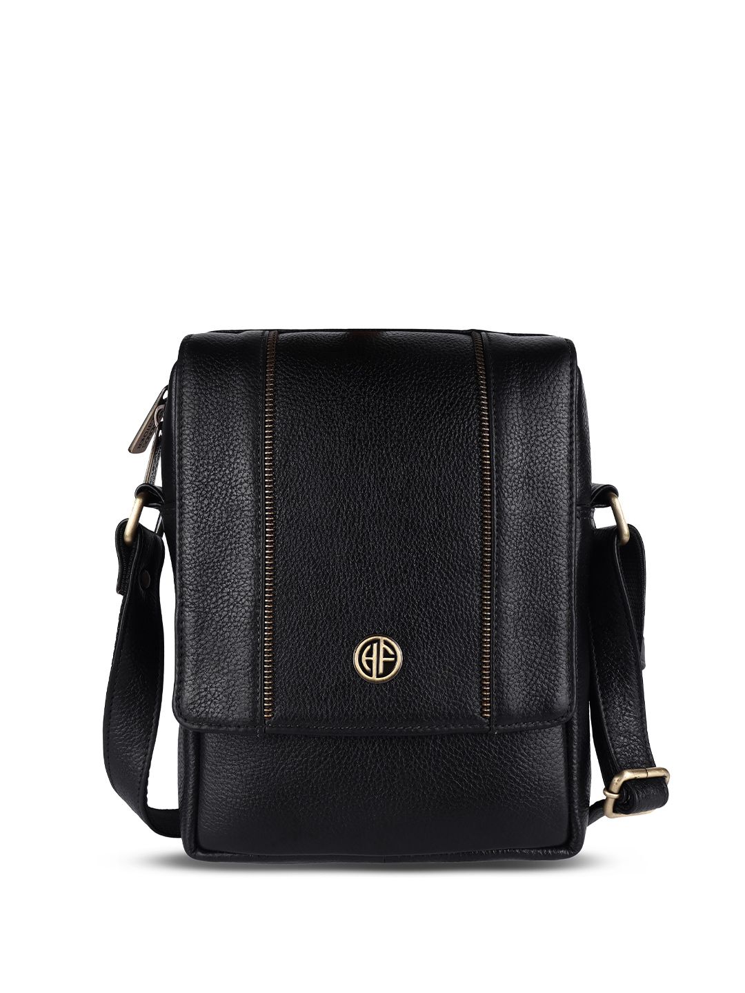 HAMMONDS FLYCATCHER Leather Structured Sling Bag