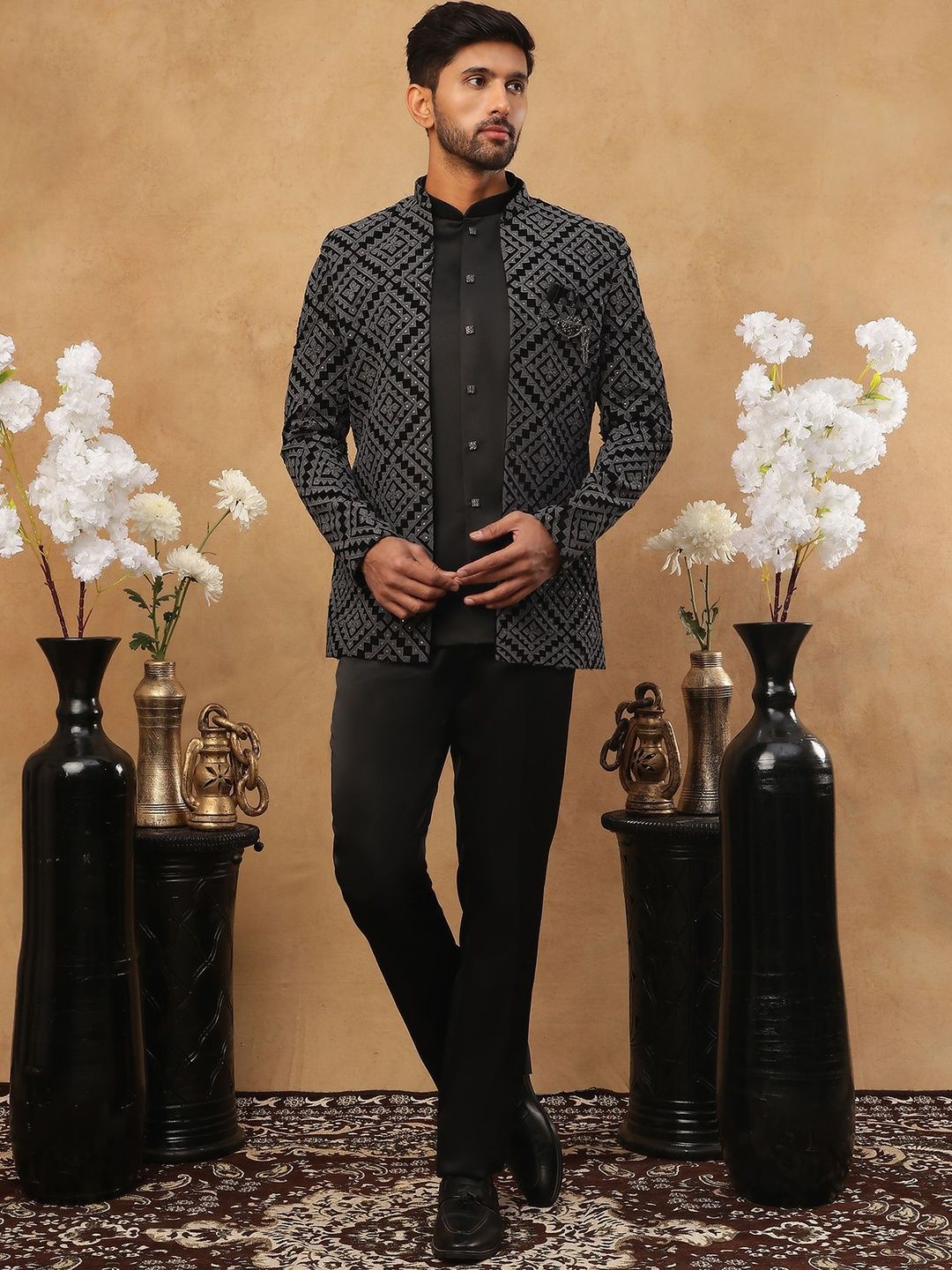 Jompers Embroidered Mandarin Collared Sherwani Set