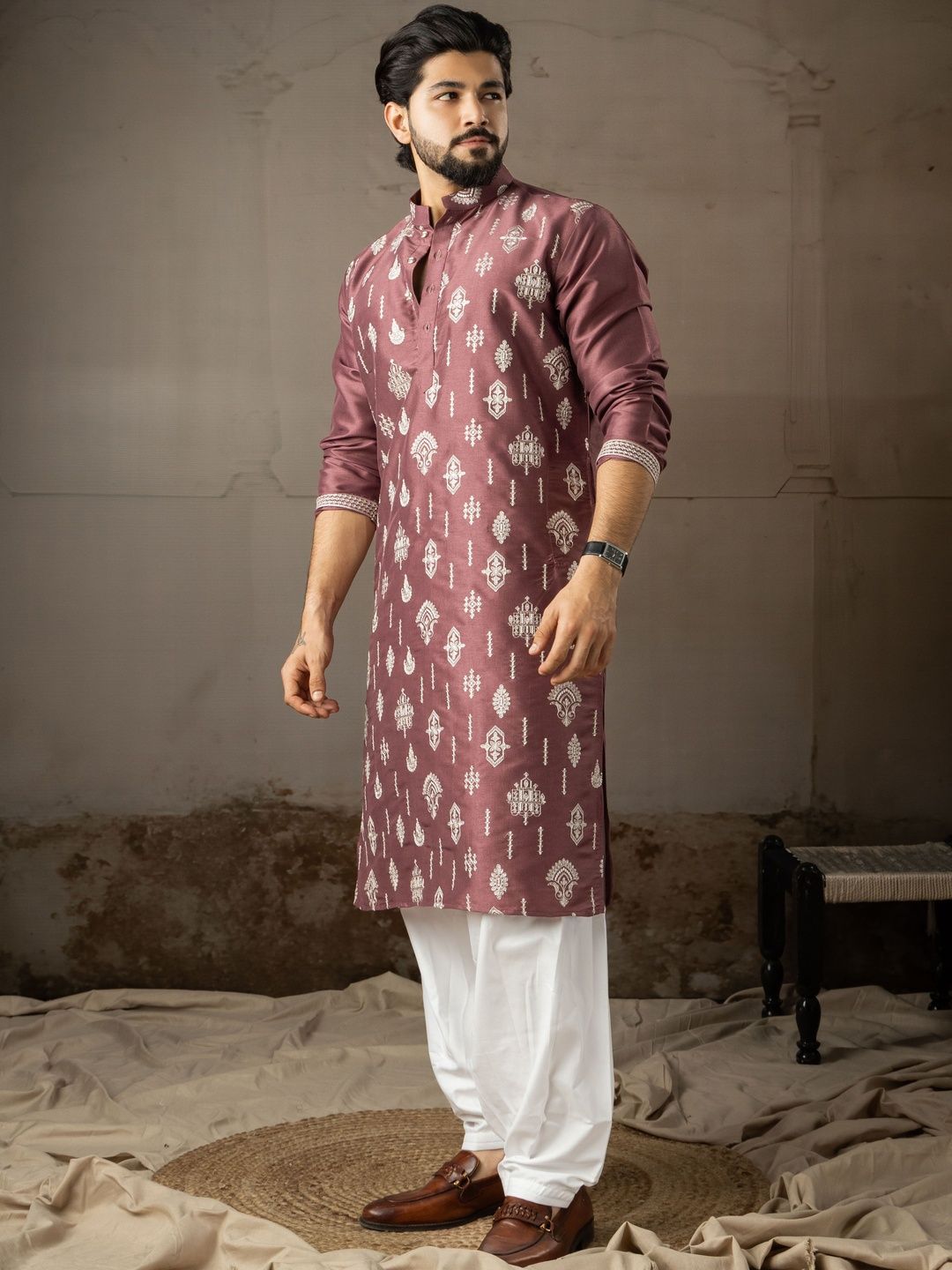 Rawayi Men Ethnic Motifs Kurta