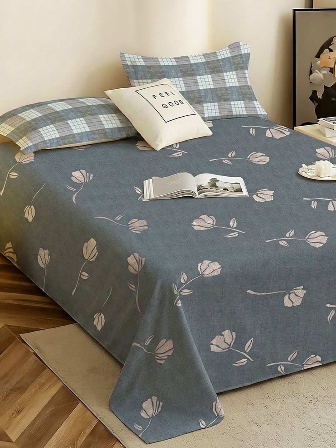 Story@home Story@home Cream Green Floral Cotton 186 TC Queen Bedsheet with Pillow Covers - 88x100 In