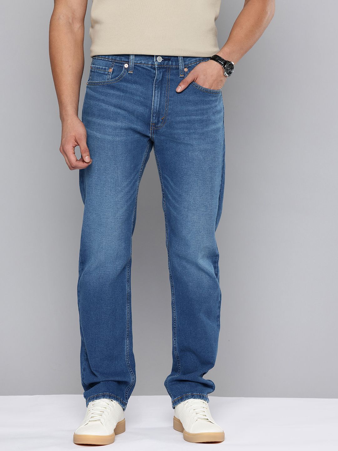 Levis Men Straight Fit Heavy Fade Stretchable Jeans