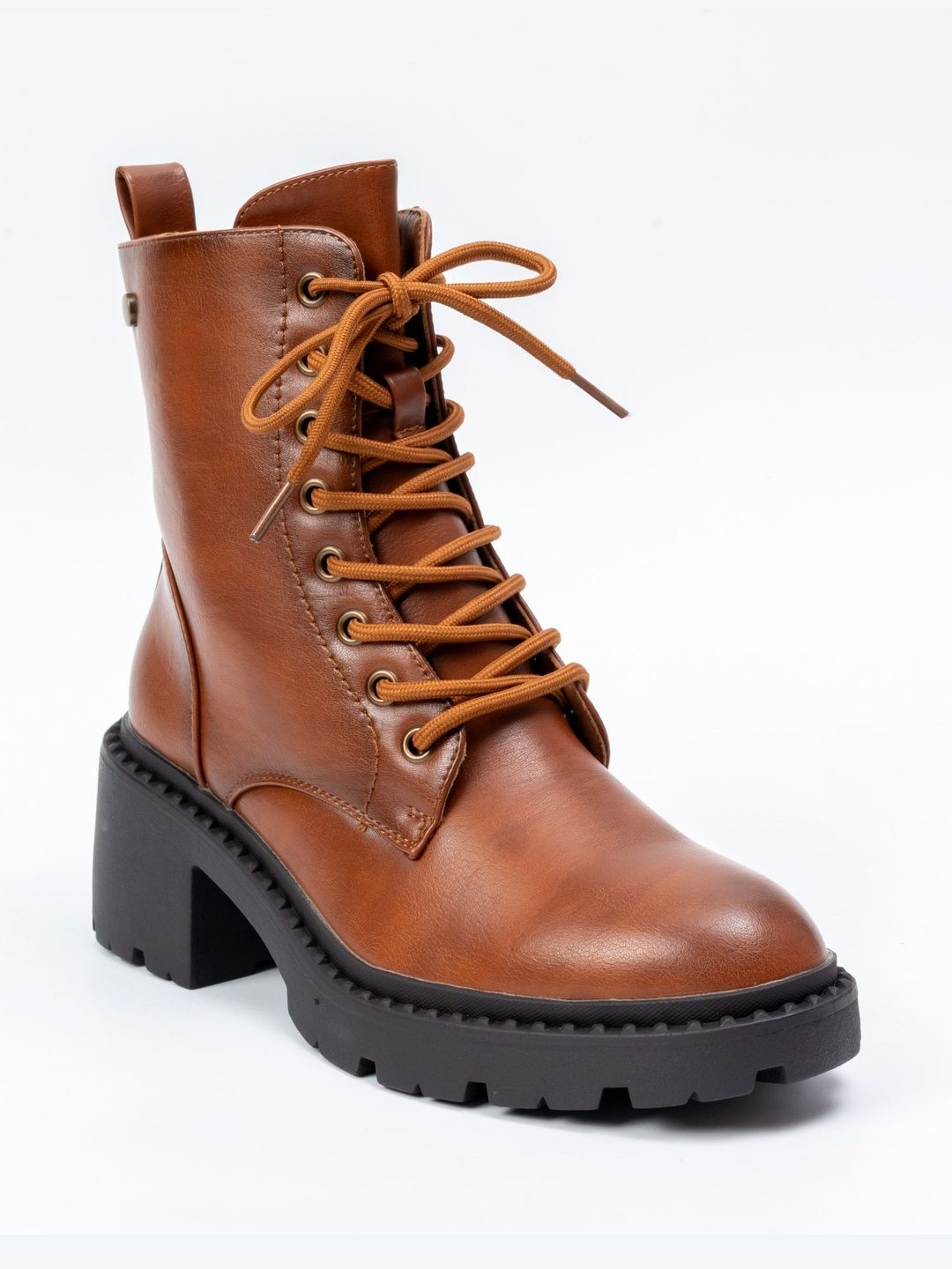FOREVER SHOE BAZAR Women Round Toe Boots