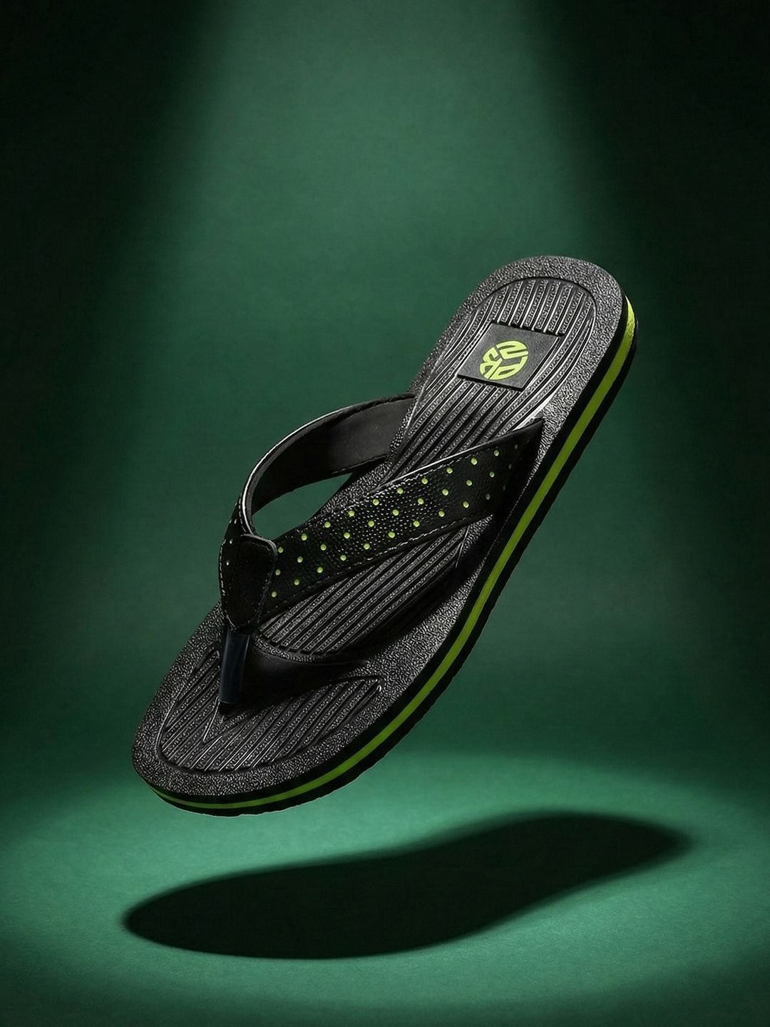 glitchez Men Textured Thong Flip-Flops