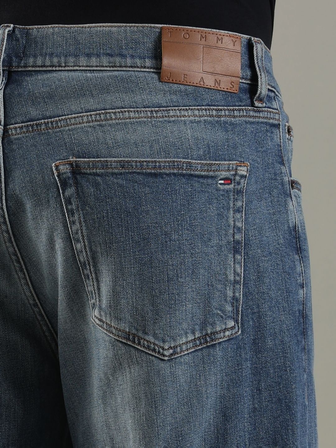 Relaxed Fit Mid-Rise Light Fade Jeans