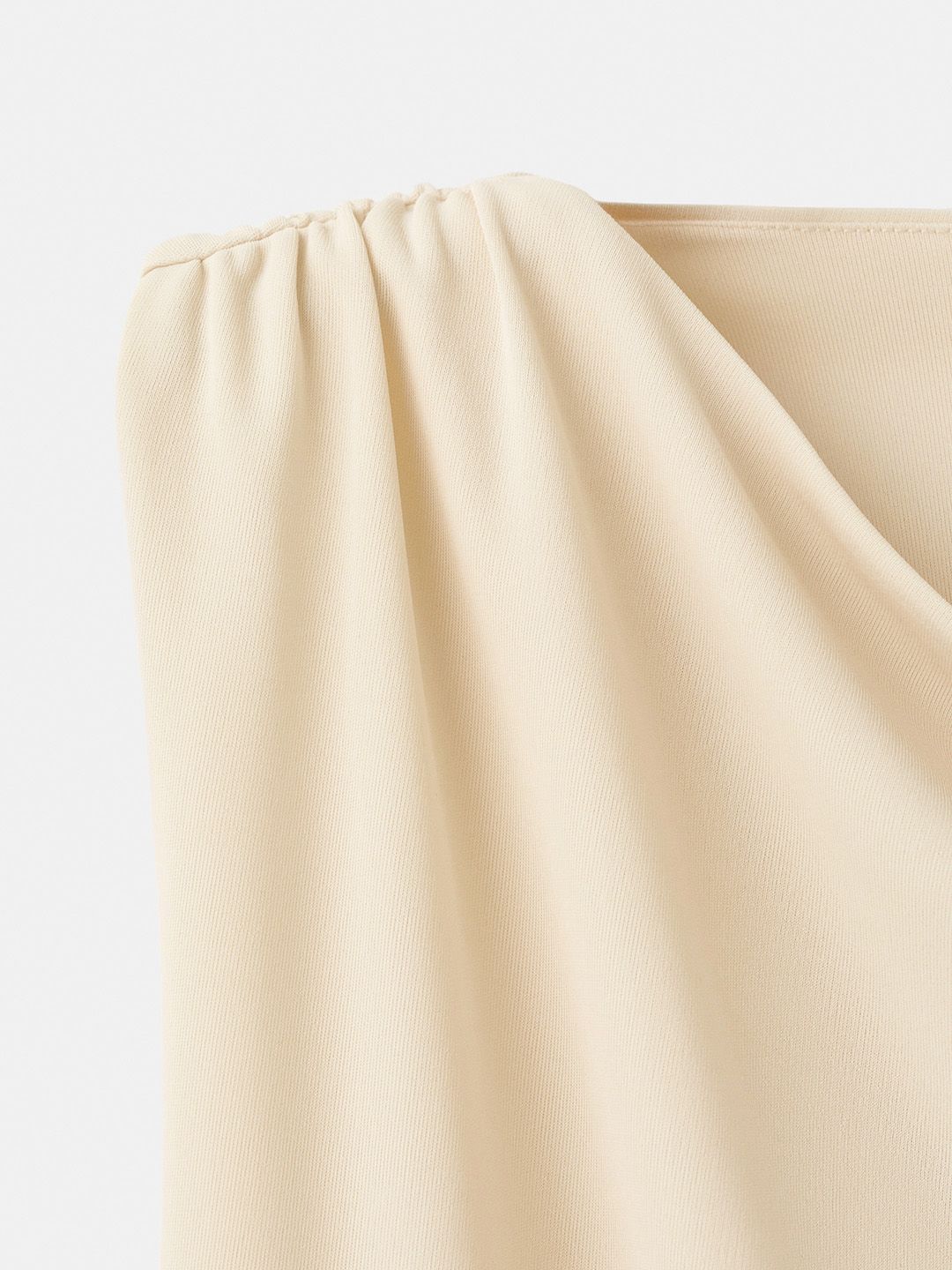 Ruched Metallic Styled Back Top