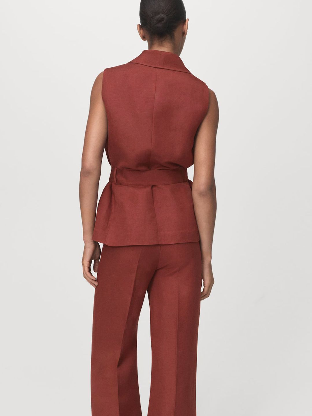 Lapel Collar Waistcoat With Belt