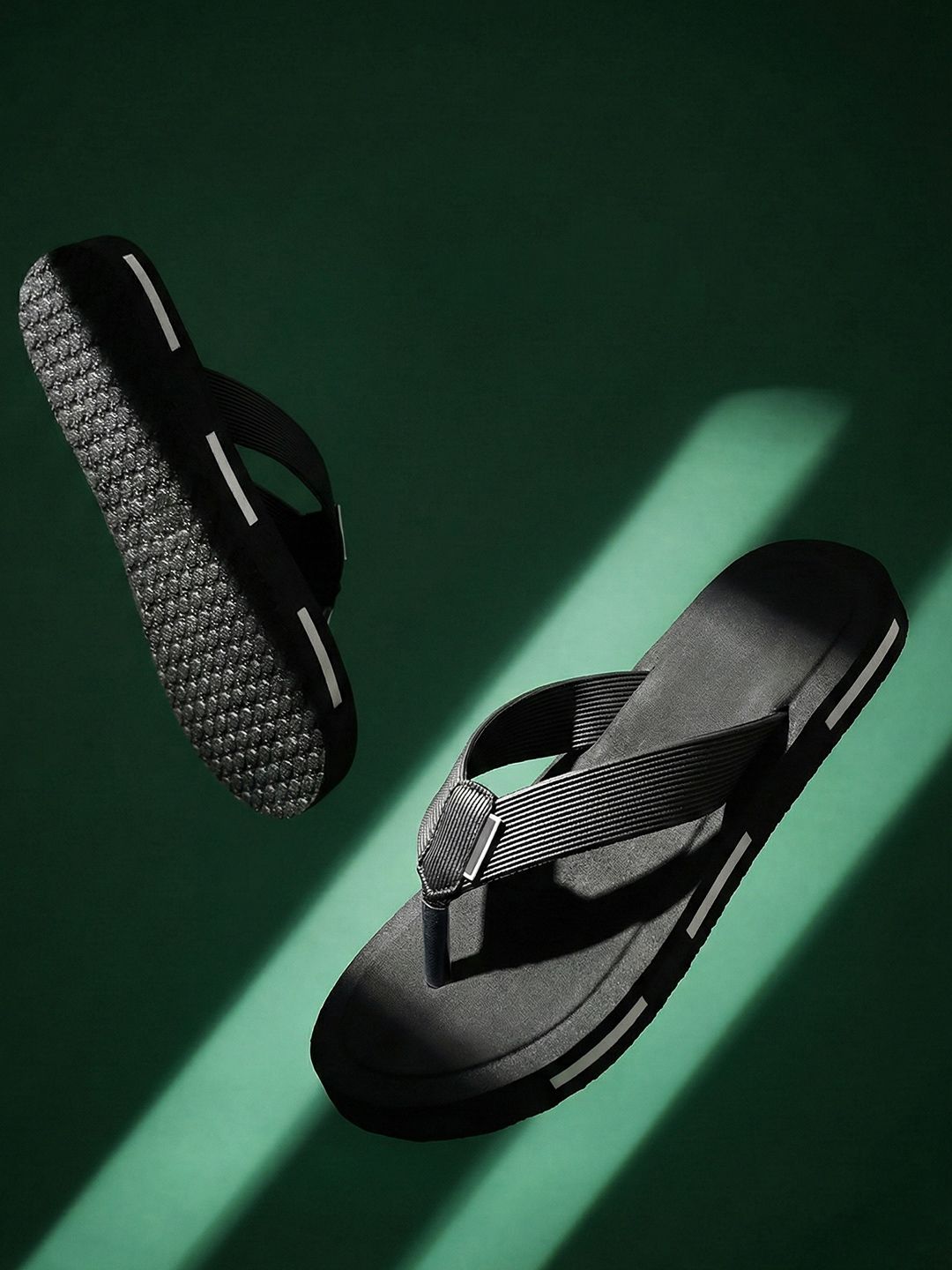 glitchez Men Thong Flip-Flops