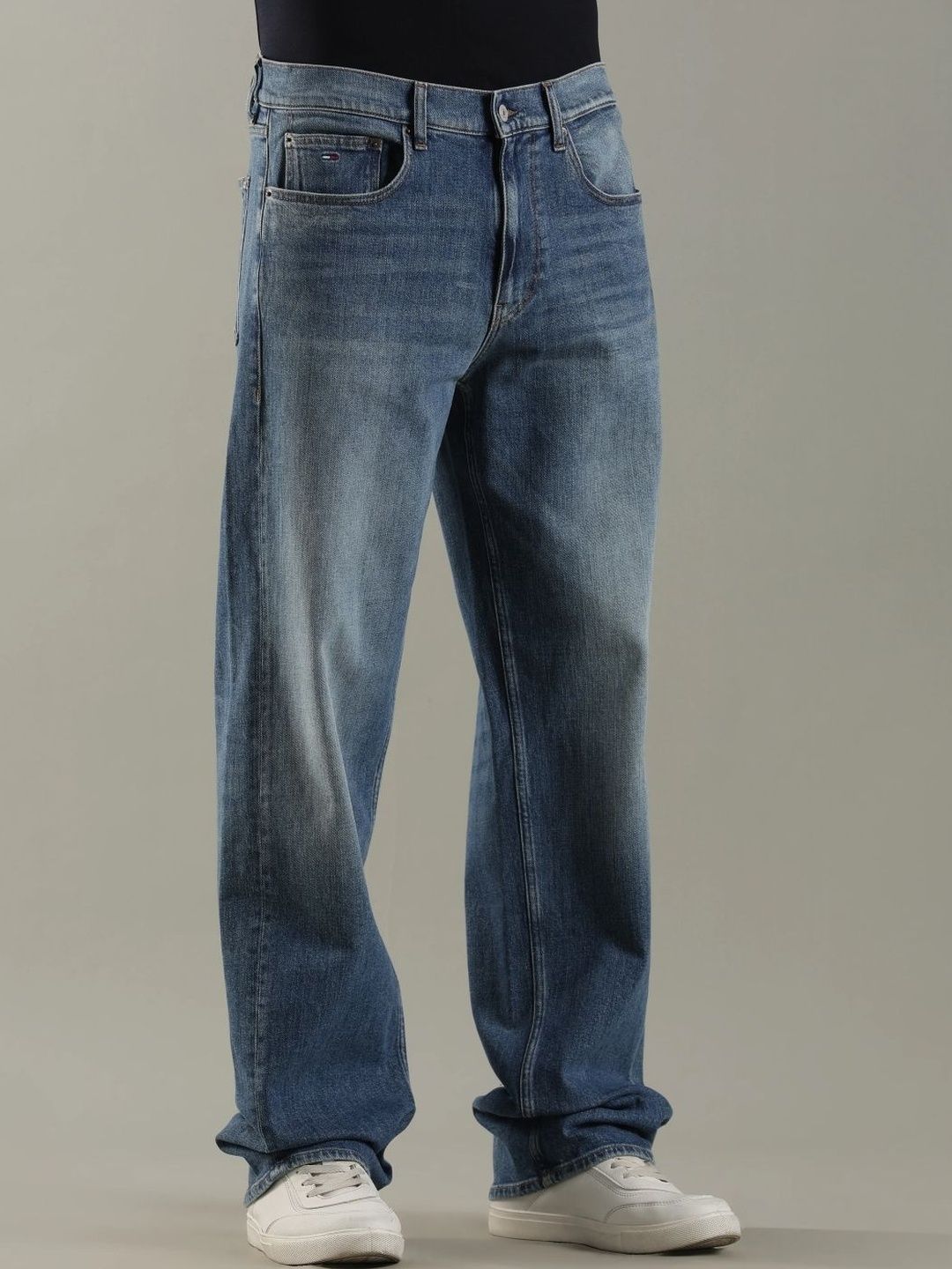 Relaxed Fit Mid-Rise Light Fade Jeans
