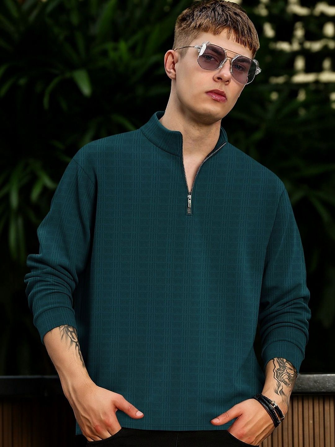 KAJARU Men High Neck T-shirt