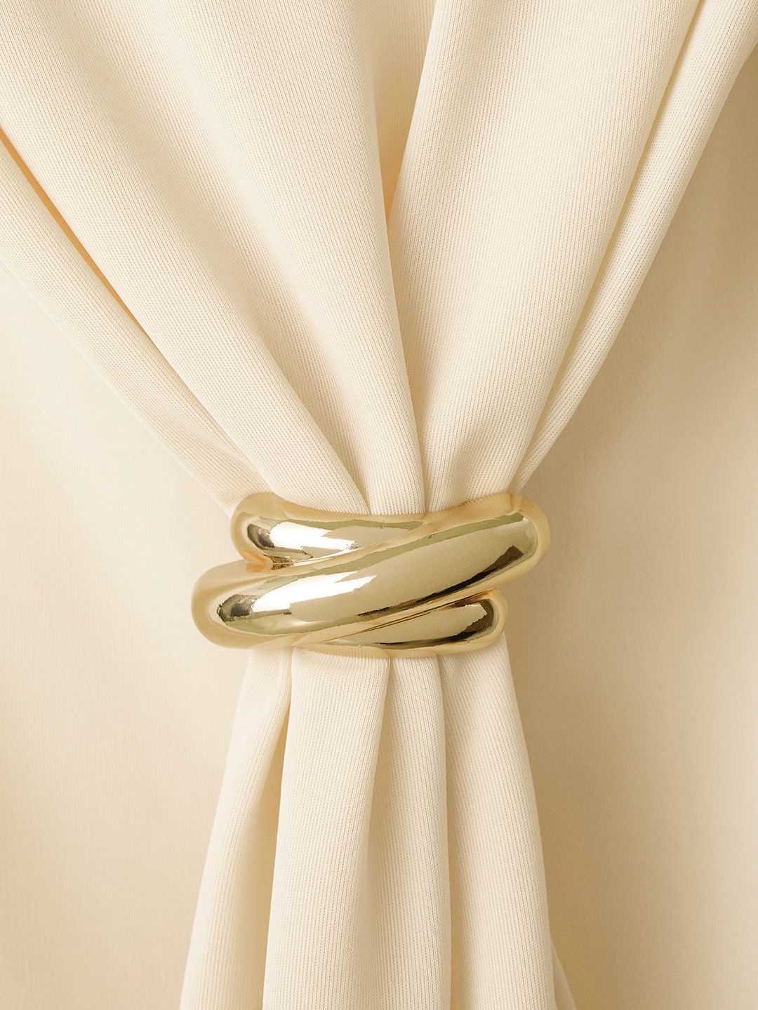 Ruched Metallic Styled Back Top