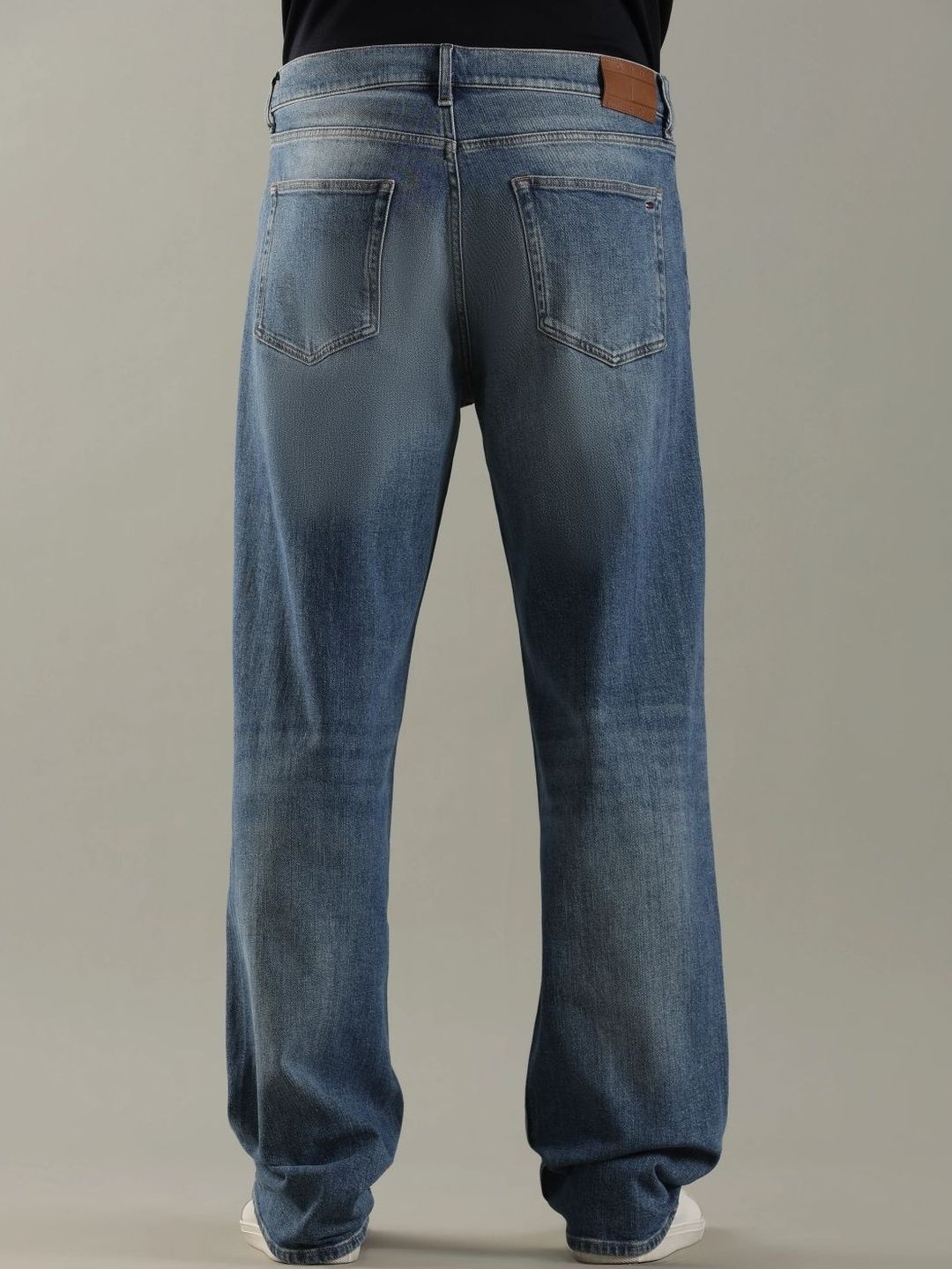 Relaxed Fit Mid-Rise Light Fade Jeans