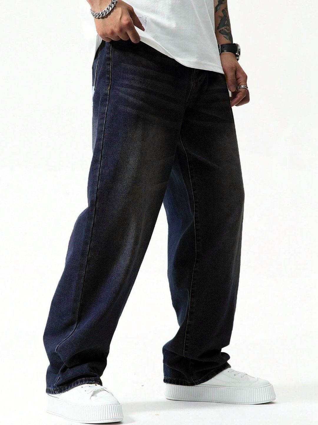 LERIYA FASHION Men Relaxed Fit High-Rise Light Fade Stretchable Jeans